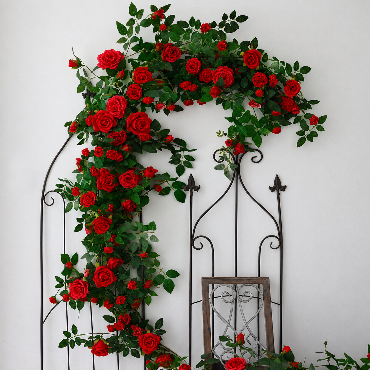 Ghirlanda Decorativa din Flori Artificiale | EverBloom