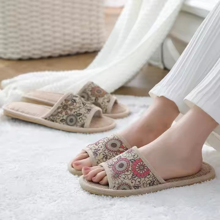 Papuci Confortabili pentru Casă cu Talpă Antiderapantă | HomeSoft